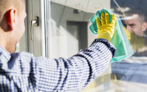 man-cleaning-his-home